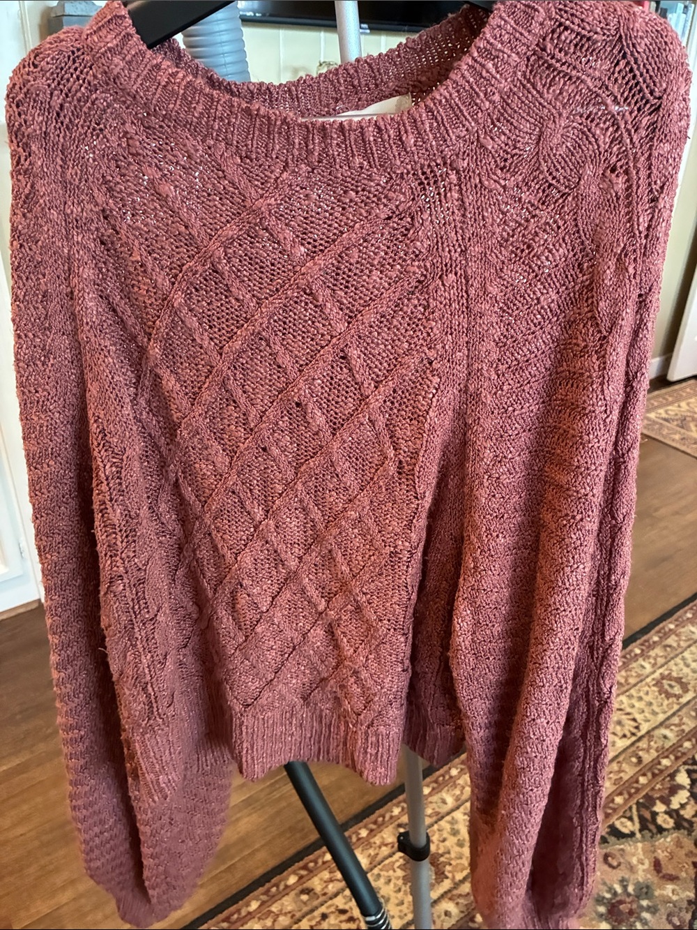 Women's Dusty Rose Cable Knit Sweater with big sleeves